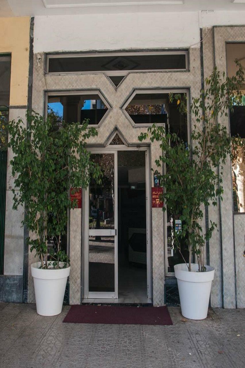 Hotel De La Paix Fez Esterno foto